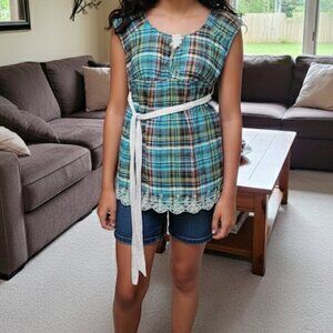 NWT Sugar Tart plaid V neck top sz Jr Small